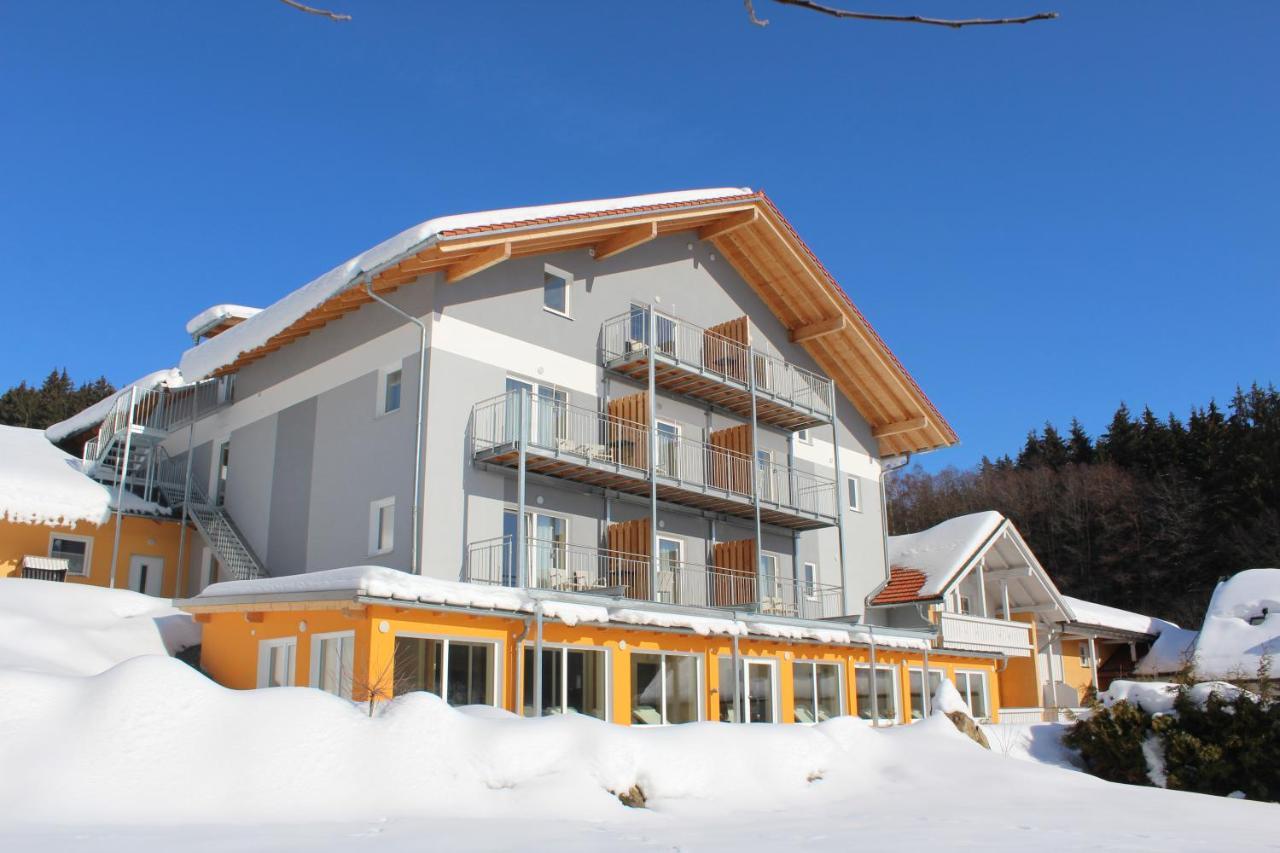 Wellnesshotel Deine Auszeit, Adults Only Achslach